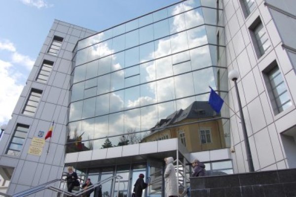 Plutonierul Parte-Bună are voie să părăsească localitatea de domiciliu